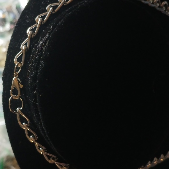 Stainless steel silver plated chain with mushroom charm..we bundle..enjoy - Picture 3 of 5